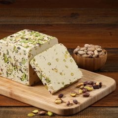 Fıstıklı Tahin Helvası